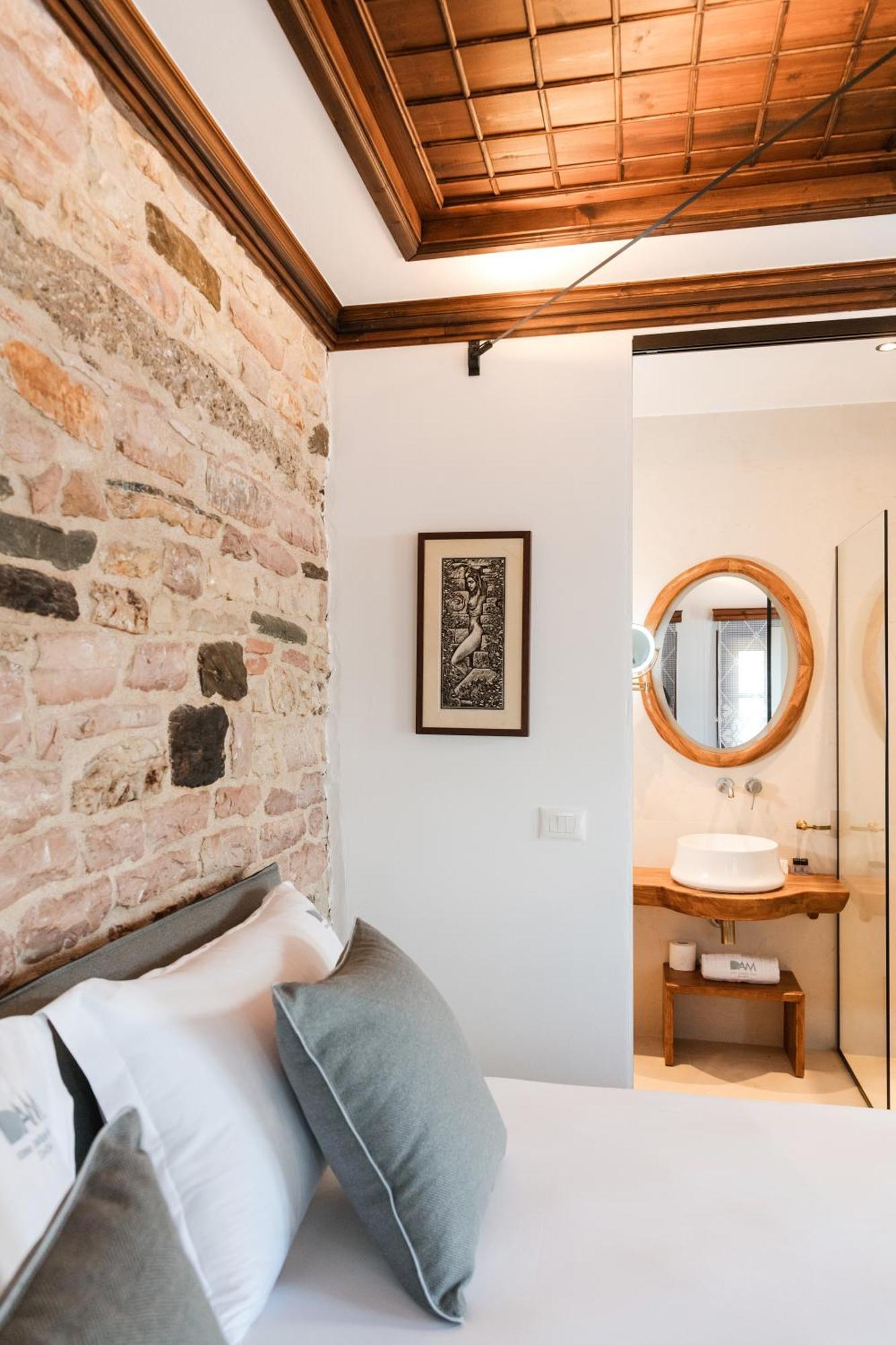 Dam Stone Boutique Hotel Gjirokastër Dış mekan fotoğraf