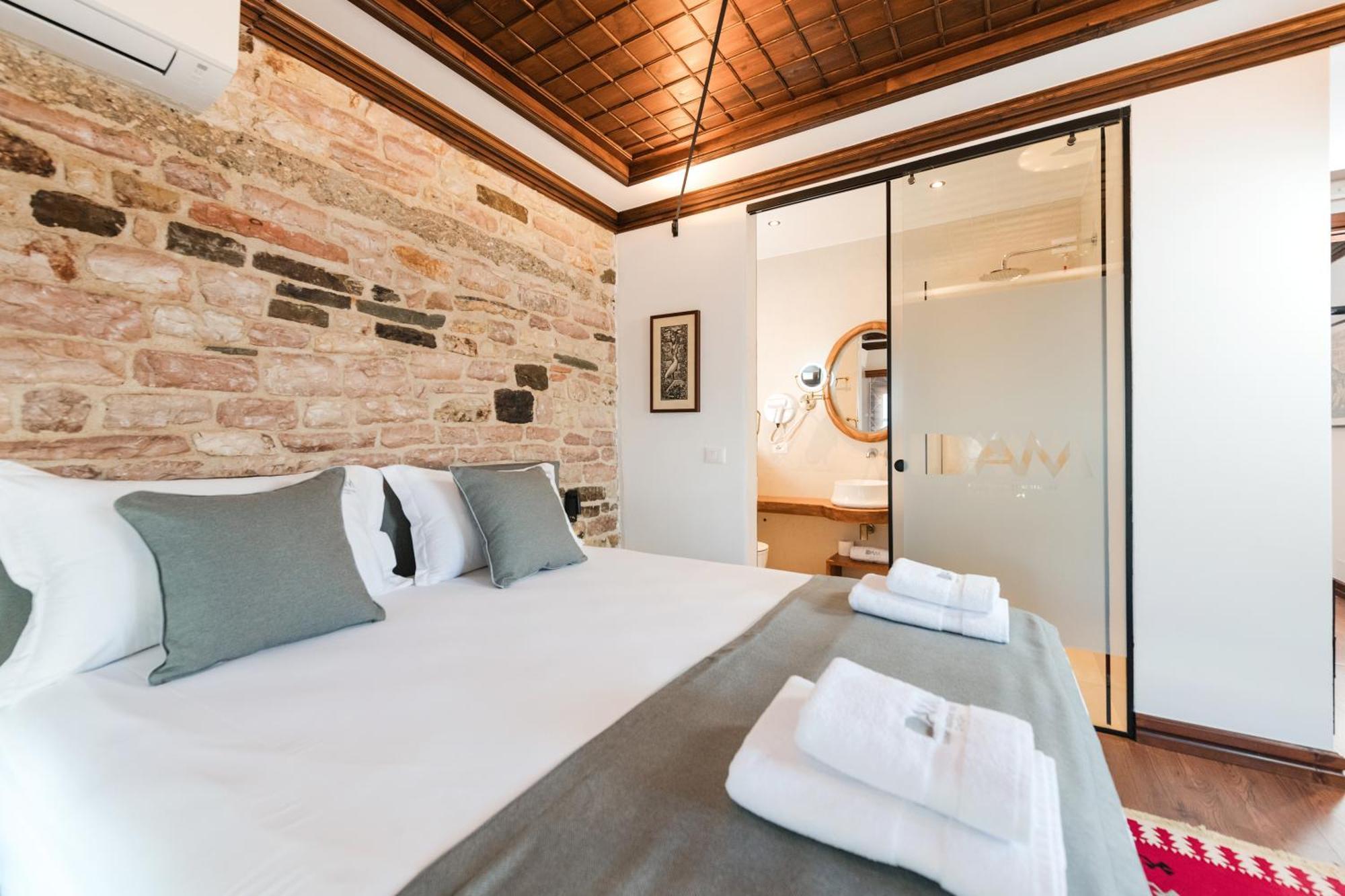 Dam Stone Boutique Hotel Gjirokastër Dış mekan fotoğraf