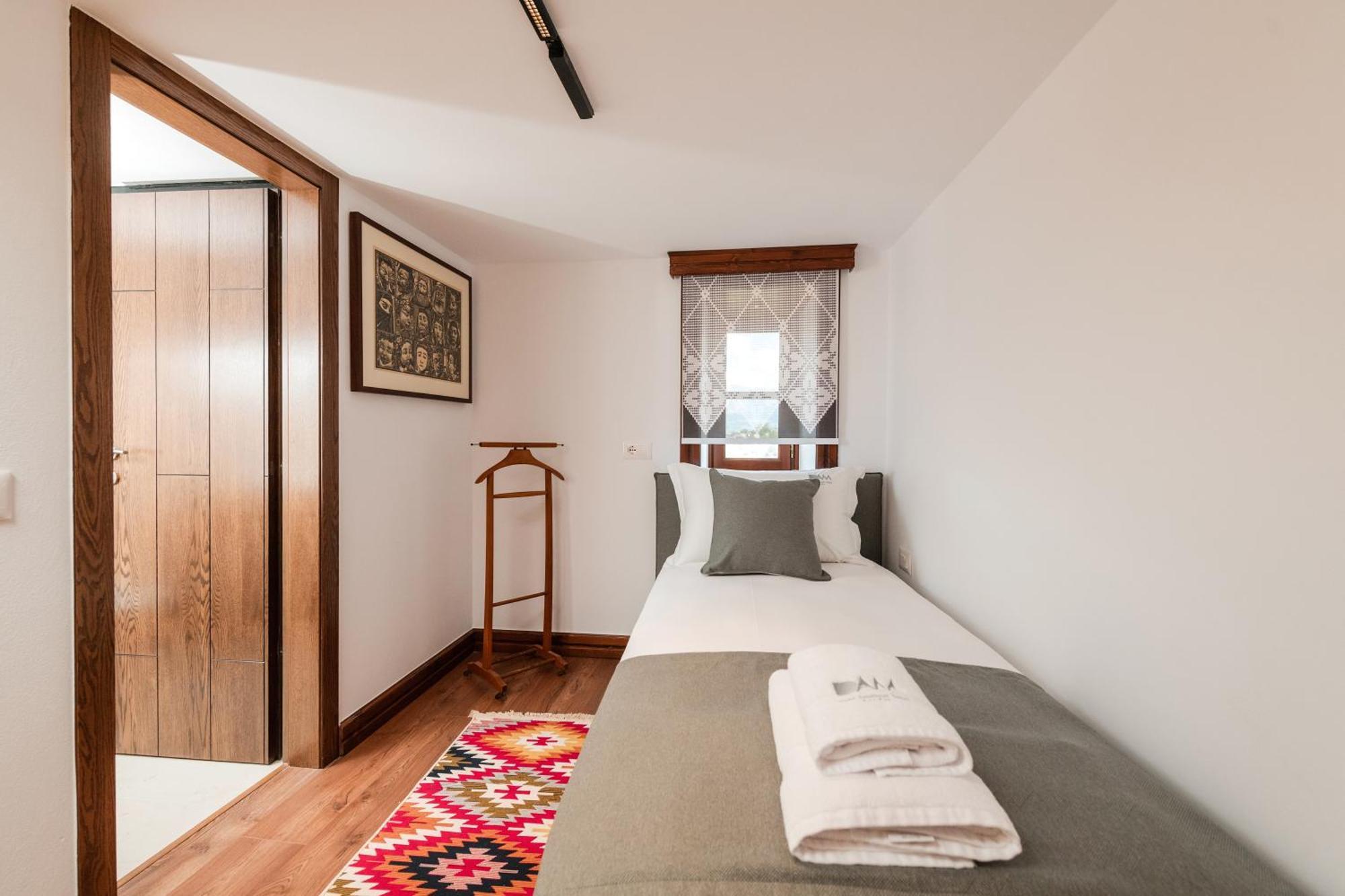 Dam Stone Boutique Hotel Gjirokastër Dış mekan fotoğraf