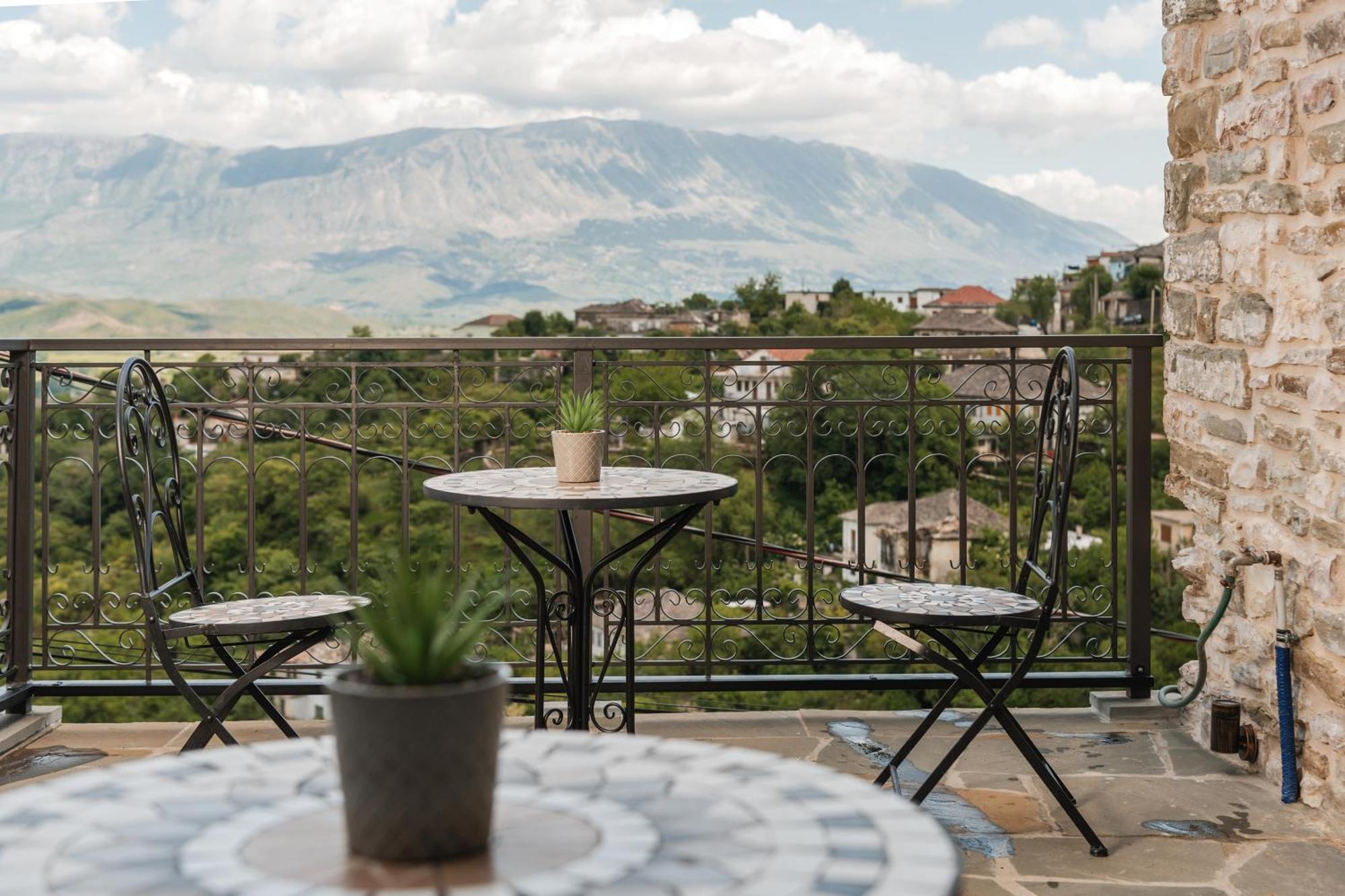 Dam Stone Boutique Hotel Gjirokastër Dış mekan fotoğraf